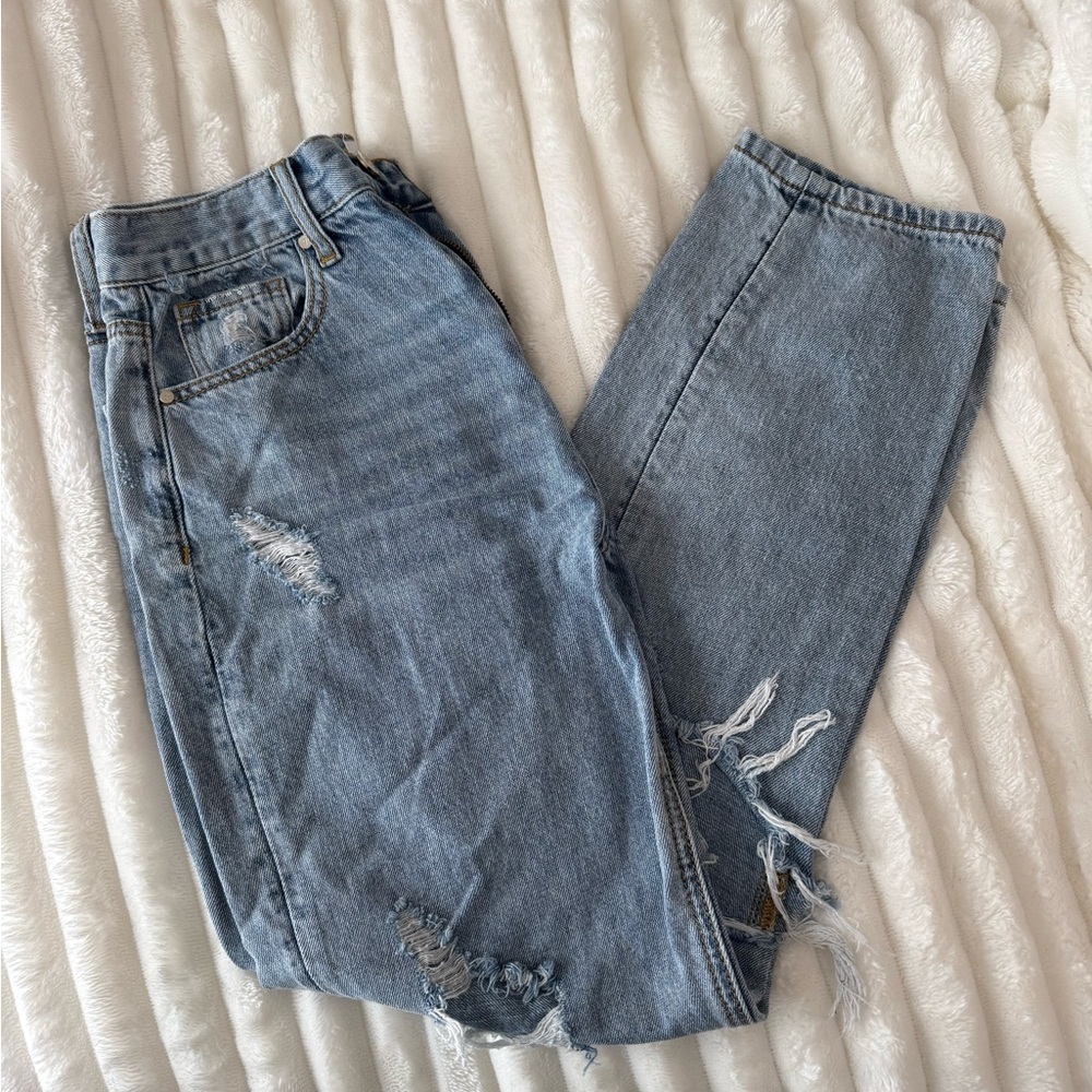 Women's Distressed Blue Jeans